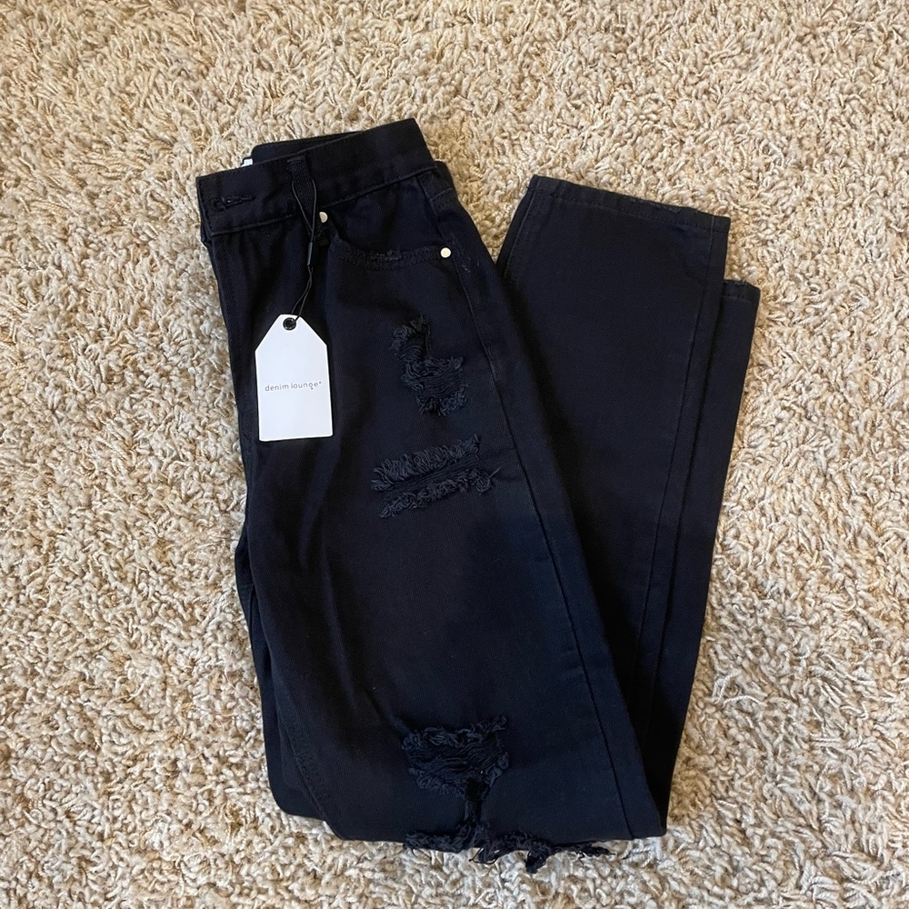 Denim Lounge + black jeans from Blu Spero